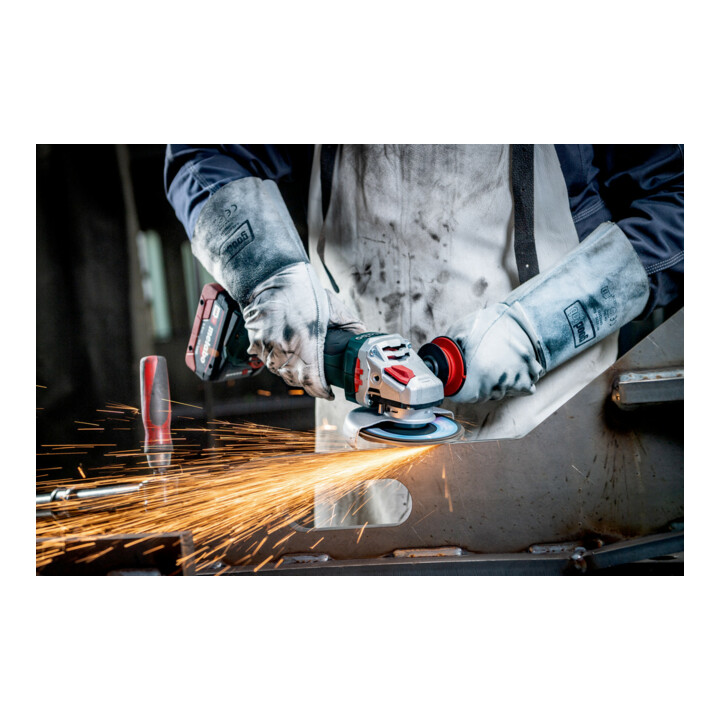 Metabo Akku-Winkelschleifer WVB 18 LTX BL 15-125 Quick metaBOX 165 L; 18V 2x5.5Ah LiHD + ASC 145